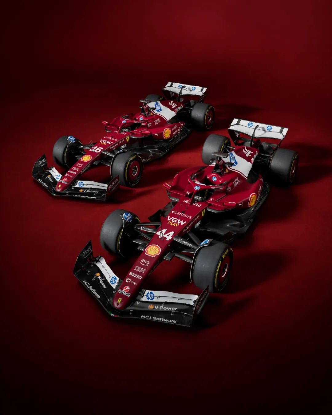 阿斯顿马丁力克红牛二队，汉密尔顿刷新纪录